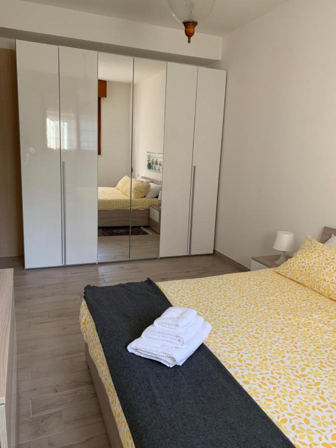 La Casa Del Parco Ferrari Apartment Modena Bagian luar foto