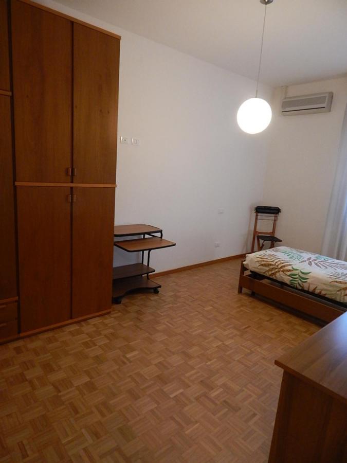 La Casa Del Parco Ferrari Apartment Modena Bagian luar foto