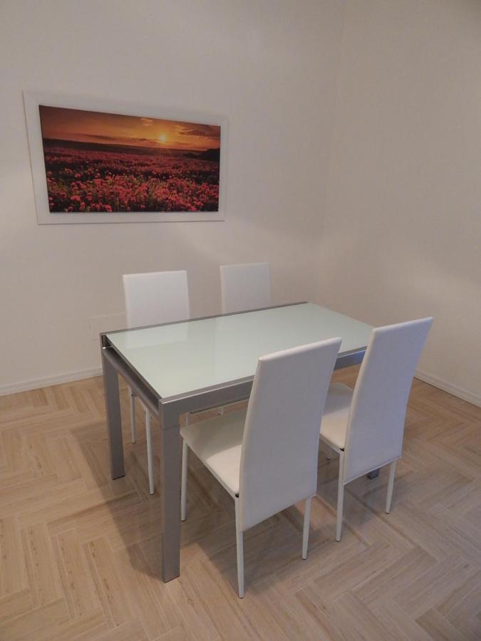 La Casa Del Parco Ferrari Apartment Modena Bagian luar foto